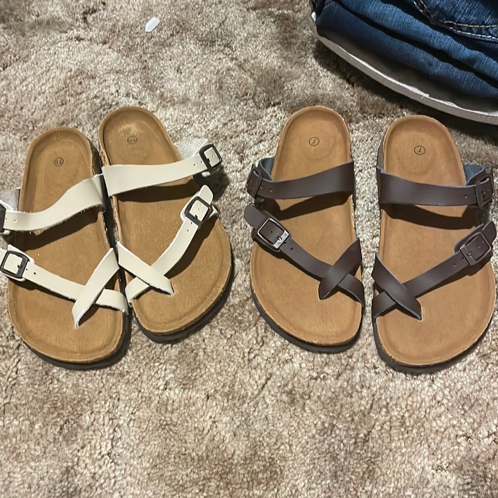 Women’s sandals